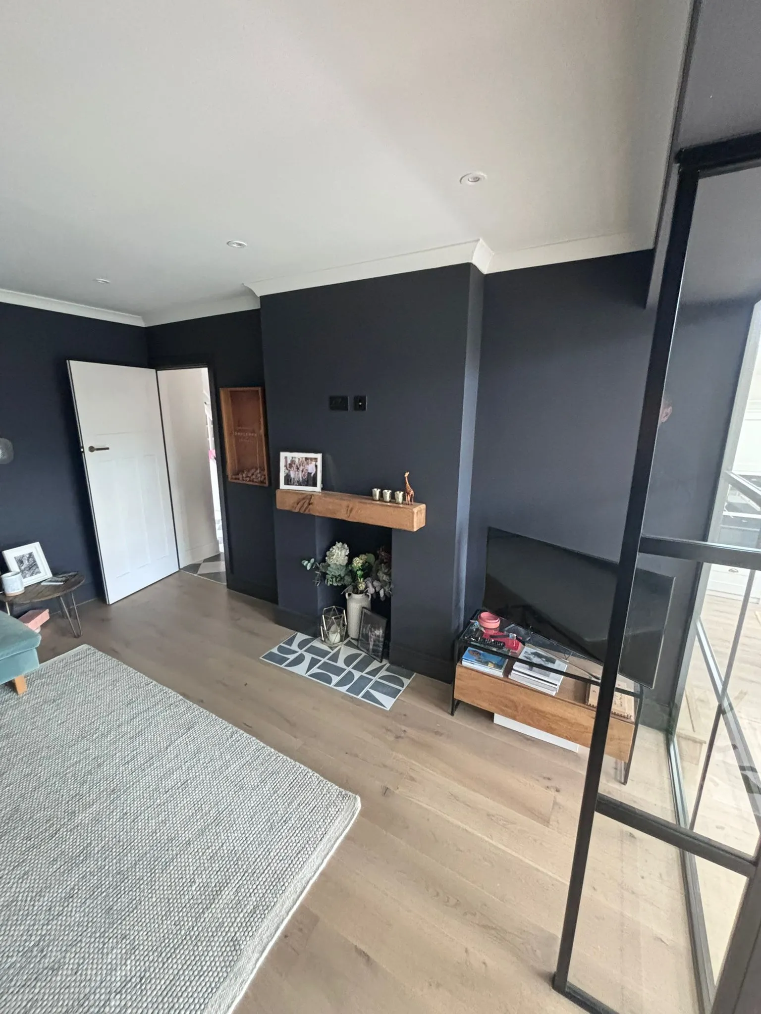 new living area refurbed